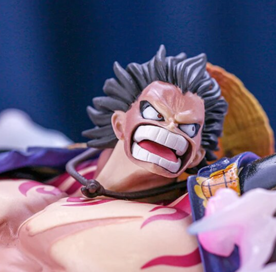 One Piece - Luffy Gear 4 Figure 15cm